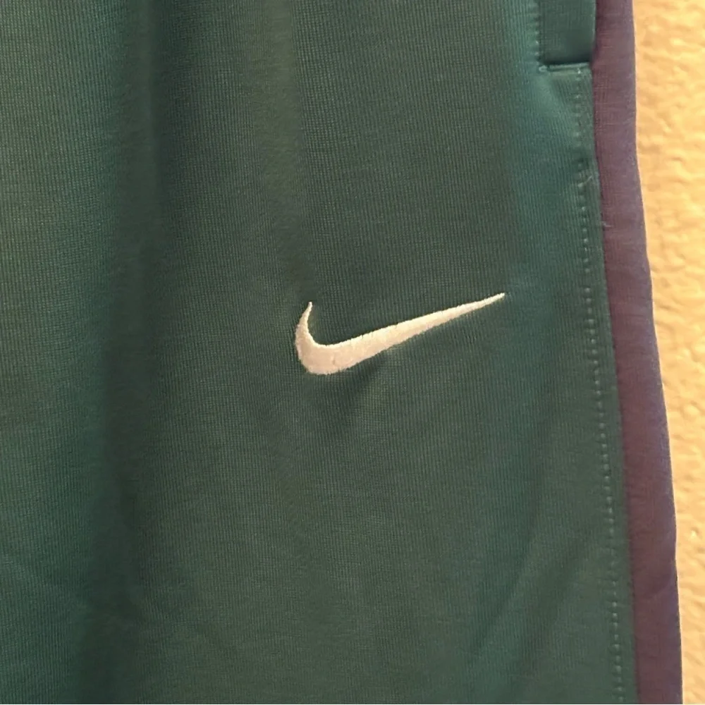 NIKE Green Dri-Fit Baggy Sweatpants Size Medium